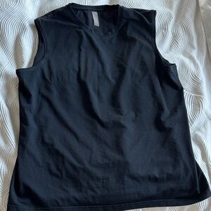 Outdoor Voices Black Sleeveless Tank Top